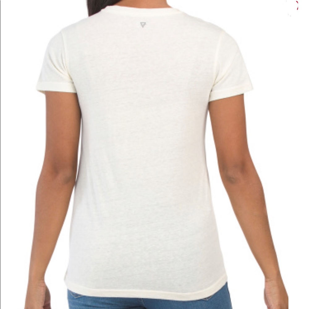 LIV outdoor “ explore the wild” shirt🌲 NEW - Picture 2 of 6